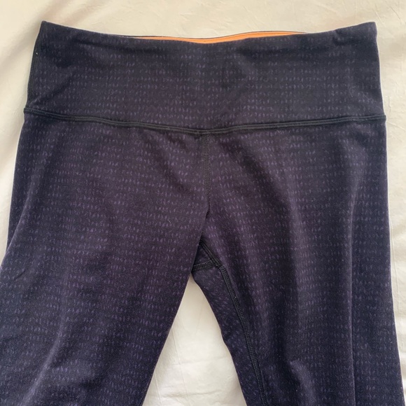 Lululemon Wunder under leggings - Picture 2 of 3